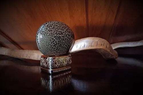 BLESSING SILENCE - THE HOUSE OF OUD THOO